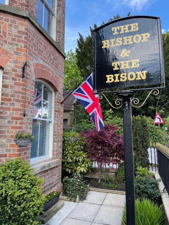 The Bishop And The Bison Bed and Breakfast York Esterno foto