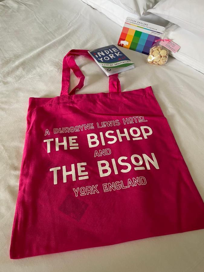 The Bishop And The Bison Bed and Breakfast York Esterno foto